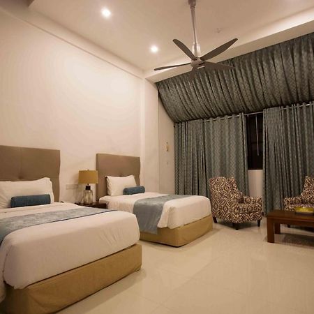 Club Waskaduwa Beach Resort & Spa Калутара Экстерьер фото